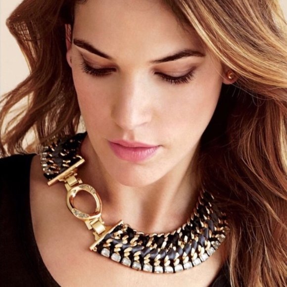 [Stella and Dot] Tempest Statement Necklace - Picture 9 of 13